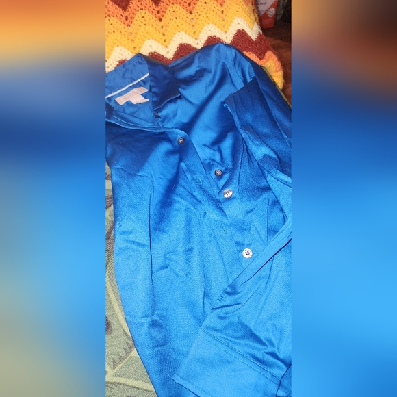 Banana Republic Blouse - Picture 3 of 3